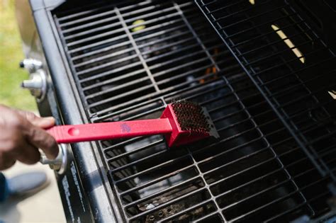 Cleaning Woes? The Magic Brush Has the Solution